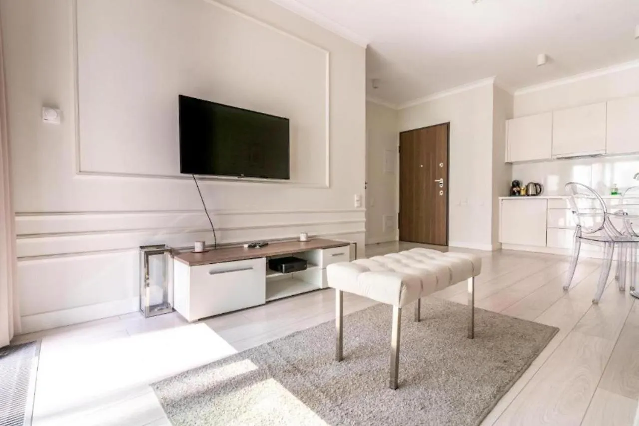 Urban Chic - Luxury Warsaw Stays - Mennica Residence - 4 Bedrooms Apartment